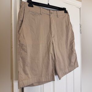 Cremieux Men's Cotton Chino Shorts in Khaki size 32 NWOT